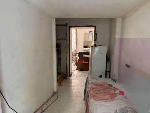 Via Arquà, 18