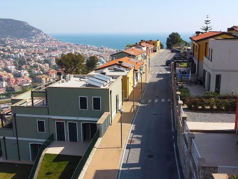 Via Lombardia