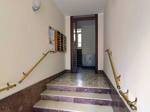 Via Barletta, 88