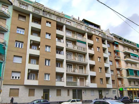 Via Barletta, 88