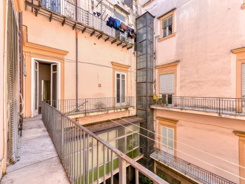 Via Foria, 35