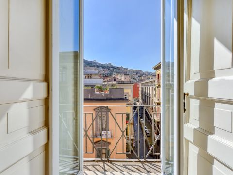 Via Maddaloni, 6