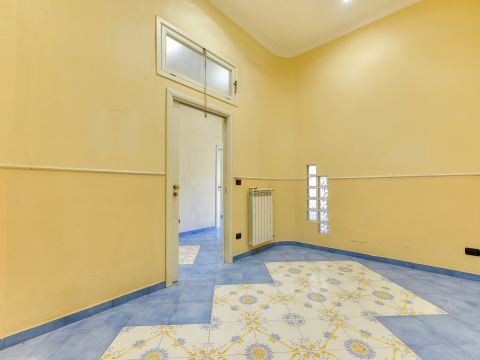 Via Maddaloni, 6