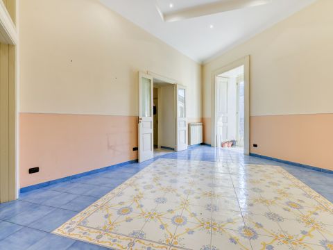 Via Maddaloni, 6