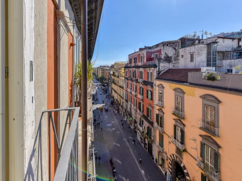 Via Maddaloni, 6