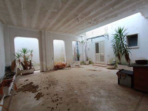 Via Regina Elena, 25 - Trepuzzi