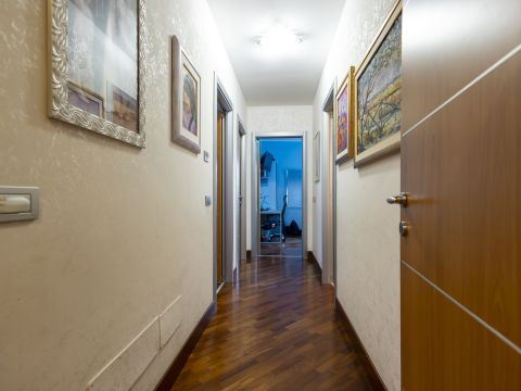 Via Giuseppe Schipani, 34