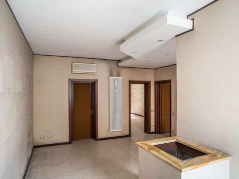 Via Antonio Cavagna Sangiuliani 13
