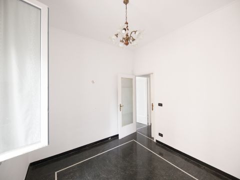 Via Fratelli Canale, 5