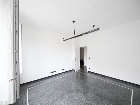 Via Fratelli Canale, 5