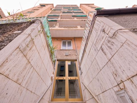 Via Fratelli Canale, 5