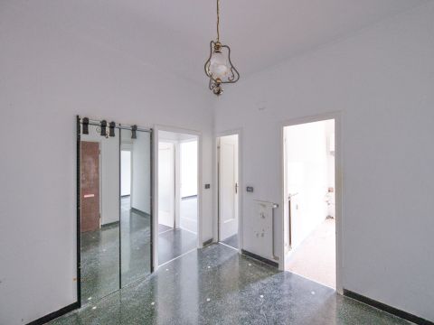 Via Fratelli Canale, 5