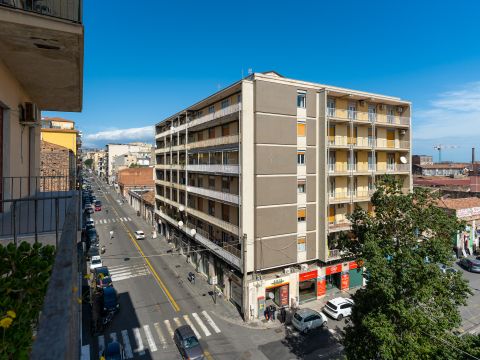 Viale della Libertà, 55