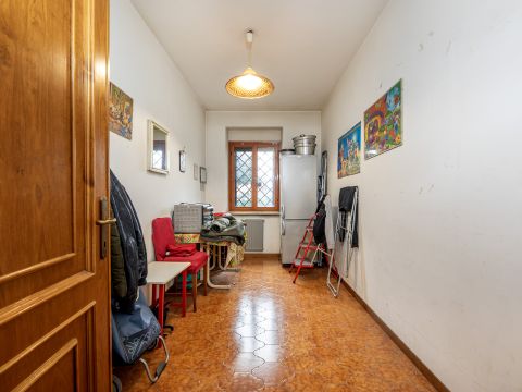 Via di Valle Muricana, 674