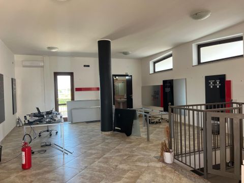 Via Saverio Pipino