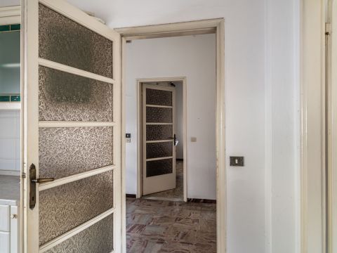 Via Case Nuove, 7