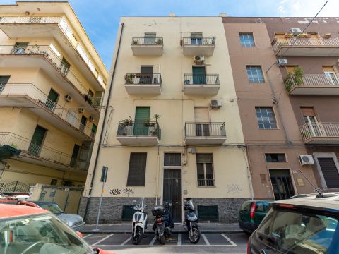 Via Canfora, 126A