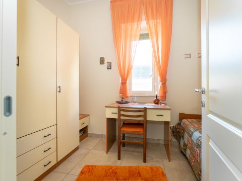 Via Canfora, 126A