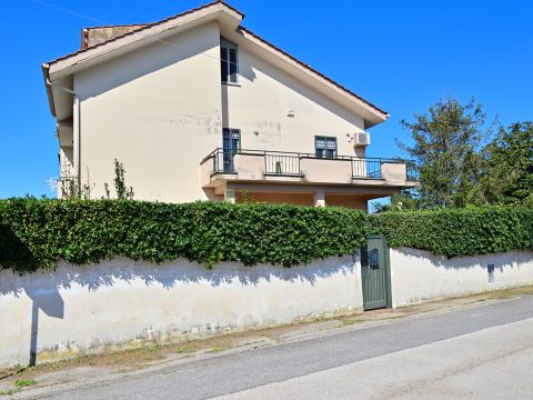 Via del Colle, 22