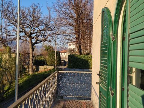 Via Sant'Elena,16