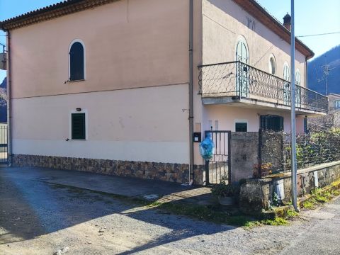 Via Sant'Elena,16