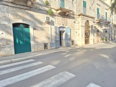 Largo Giuseppe di Vagno, 2