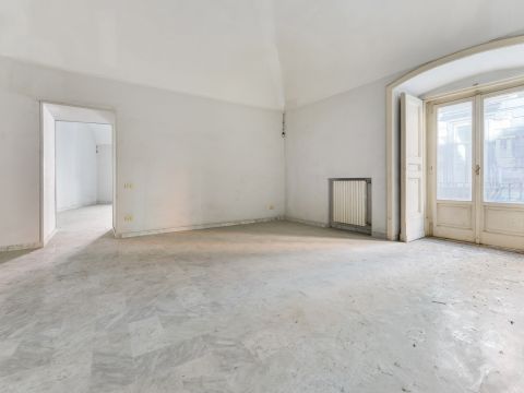 Piazza Sette Settembre, 28
