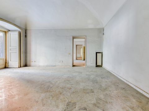 Piazza Sette Settembre, 28