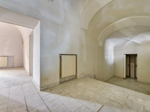 Piazza Sette Settembre, 28