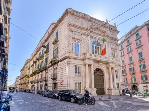 Piazza Sette Settembre, 28