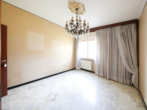 Via Pietro Balestrazzi, 30