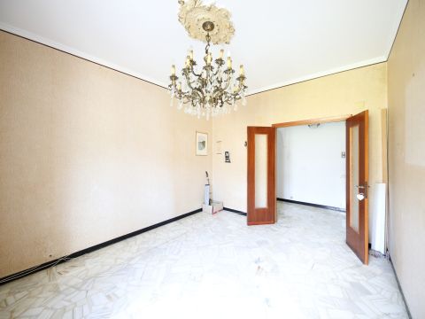Via Pietro Balestrazzi, 30
