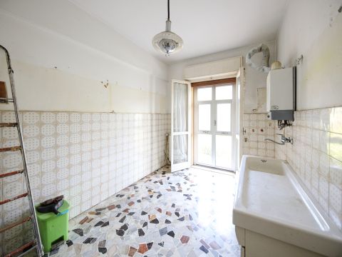 Via Pietro Balestrazzi, 30