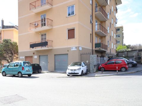 Via Pietro Balestrazzi, 30