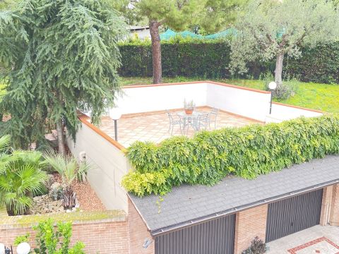 VIA FONTANELLE 11