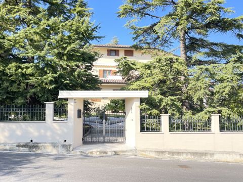VIA FONTANELLE 11