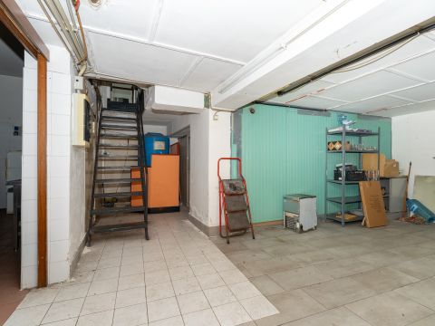Via Francesco Crispi, 249