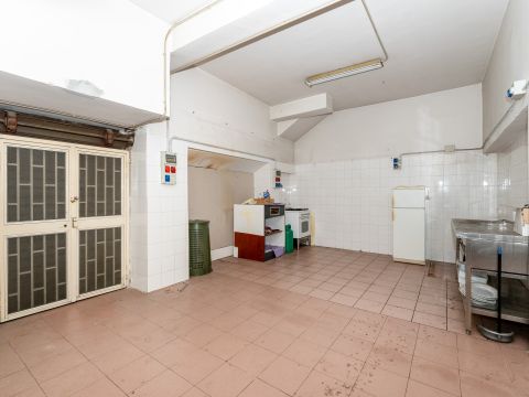 Via Francesco Crispi, 249