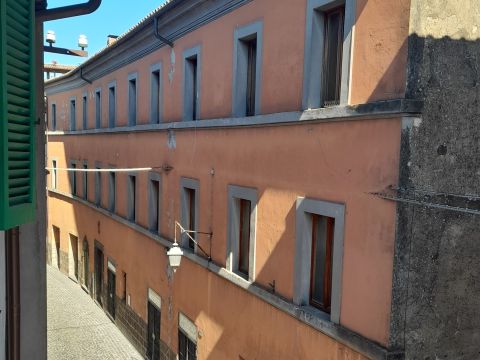 Piazza Girolamo Fabrizio, 1