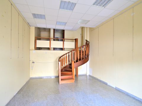Viale Alessio Nazari, 6
