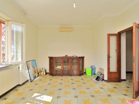Via Emilio Gallori, 32