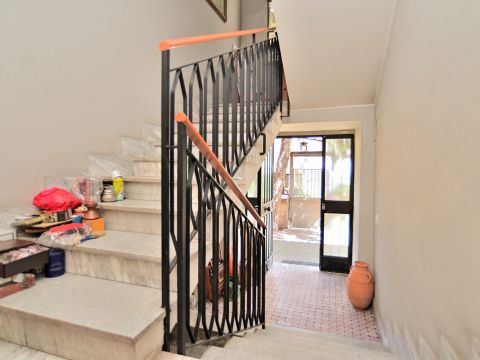 Via Emilio Gallori, 32