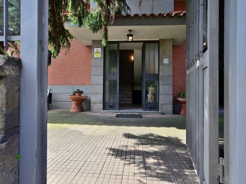 Via Emilio Gallori, 32