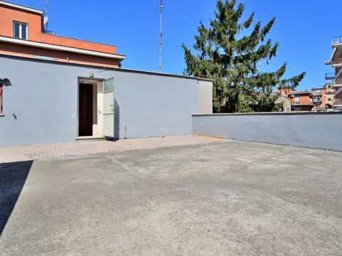 Via Emilio Gallori, 32