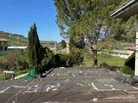 Via Val di Foro, 81