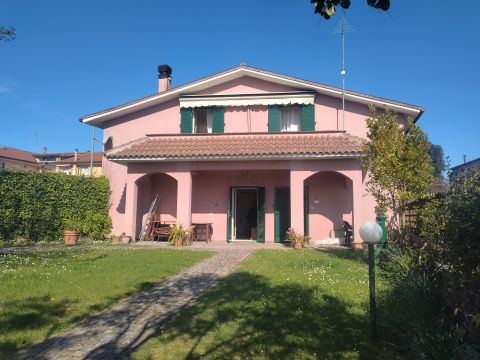 Via tenente tito Mechilli 3