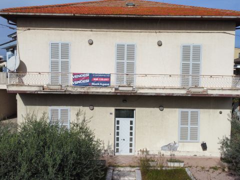 Via Luigi Migliori, 76 - Giulianova