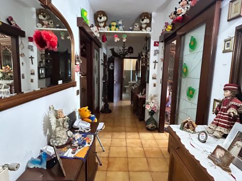 Viale Francesco Petrarca, 92