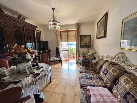 Viale Francesco Petrarca, 92