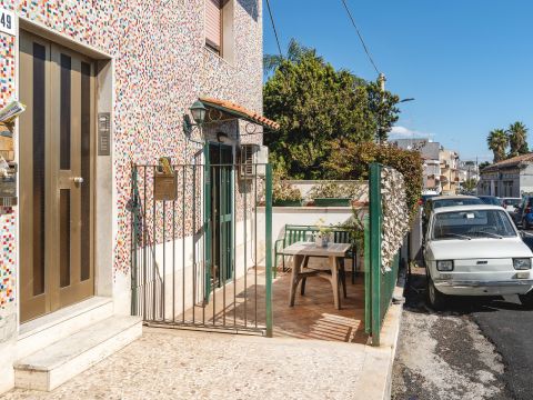 Via Livorno, 51